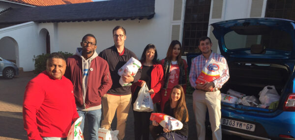 iTOO gives back for Mandela Day